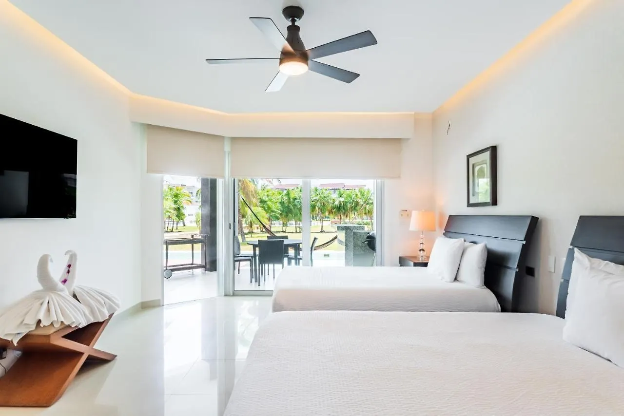 Casa 401N Los Secretos Apts Playa del Carmen Apartment