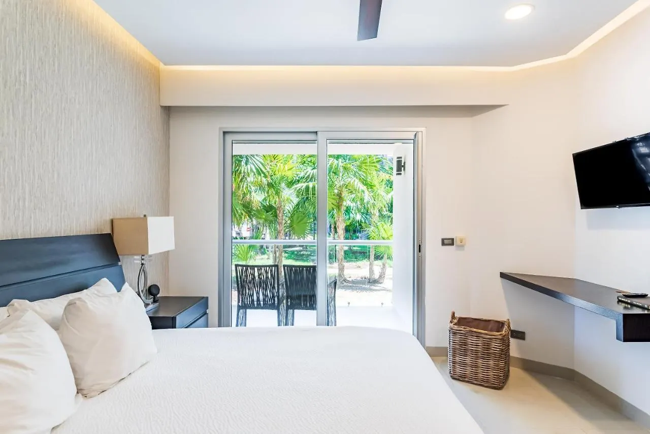 Casa 401N Los Secretos Apts Playa del Carmen
