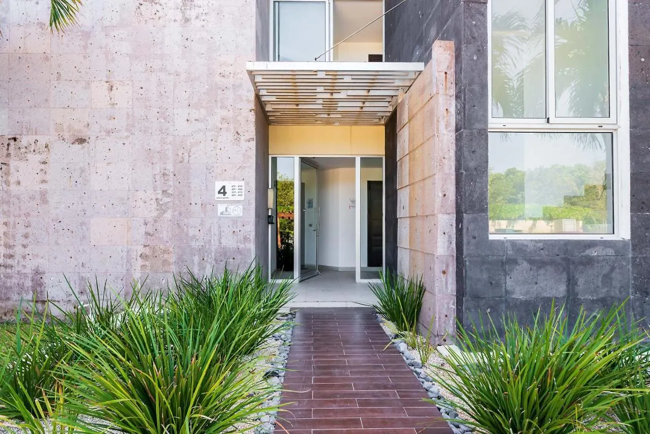 Casa 401N Los Secretos Apts Playa del Carmen