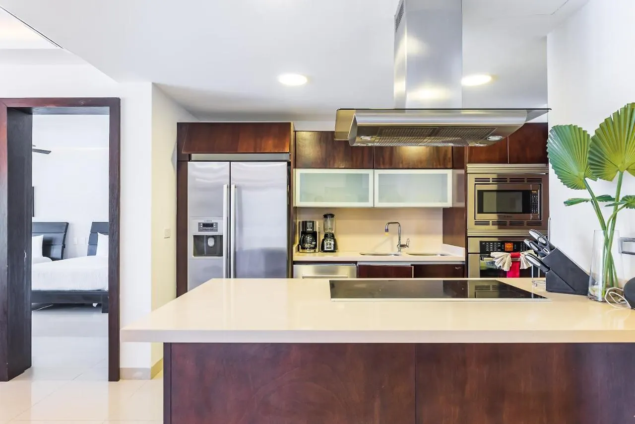 Casa 401N Los Secretos Apts Playa del Carmen Apartmán